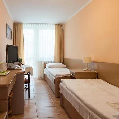 Vendégház Albatros Przy Plazy Rowy