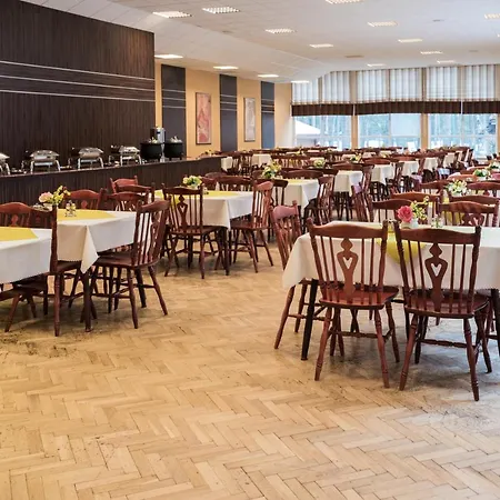 Albatros Przy Plazy *